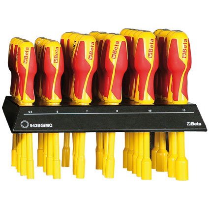 SADA 30 NÁSTRČKOVÝCH KLÍČŮ IZOLACE NA POLIČCE-MODEL 943MQ/BG